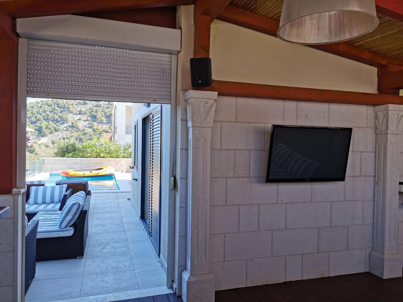 Apartment Royale With Pool *